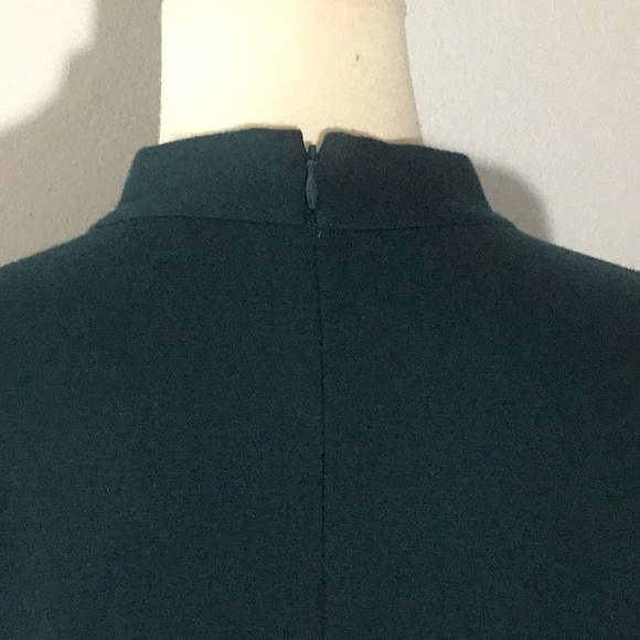 Ann Taylor Forest Green Knit Dress, sz 10 - Picture 6 of 10